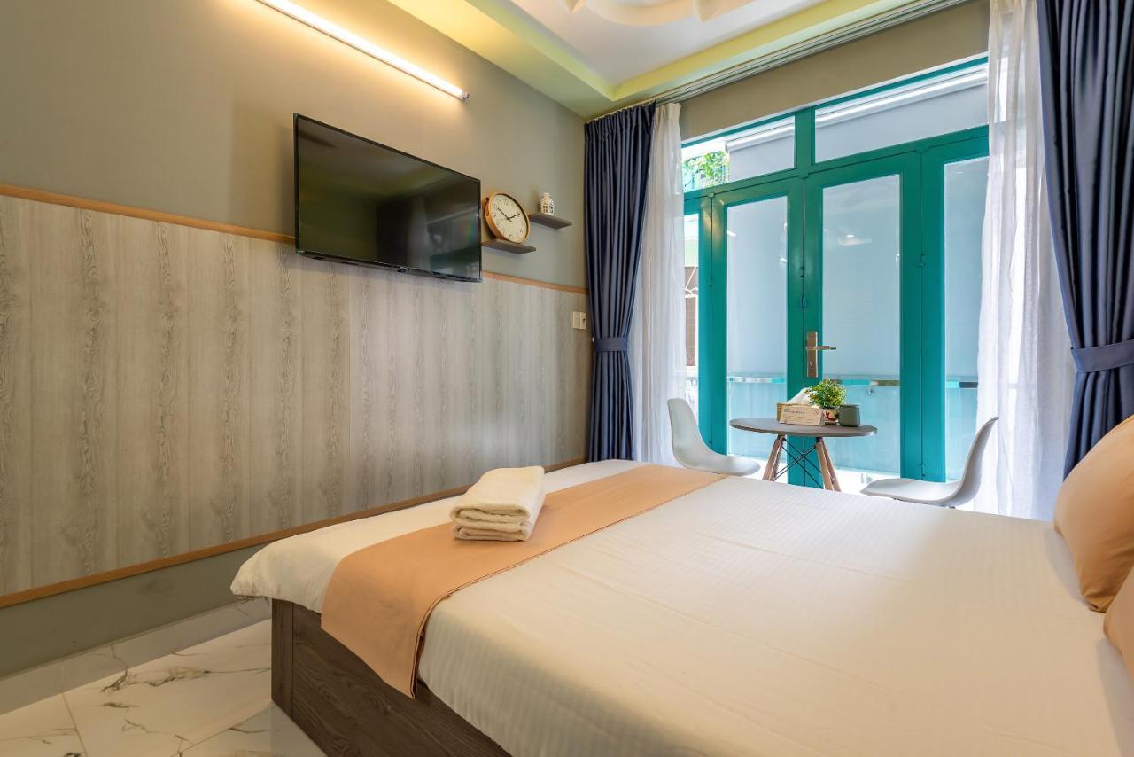 Cozrum Homes - Delightful Corner 2 Ho Chi Minh-staden Exteriör bild