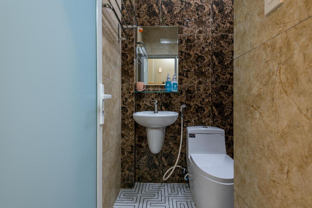 Cozrum Homes - Delightful Corner 2 Ho Chi Minh-staden Exteriör bild