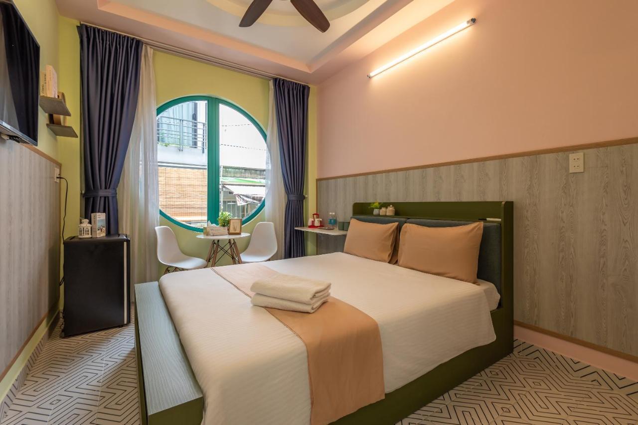 Cozrum Homes - Delightful Corner 2 Ho Chi Minh-staden Exteriör bild